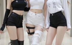 日本一卡二卡三卡四卡无卡高清视频下载